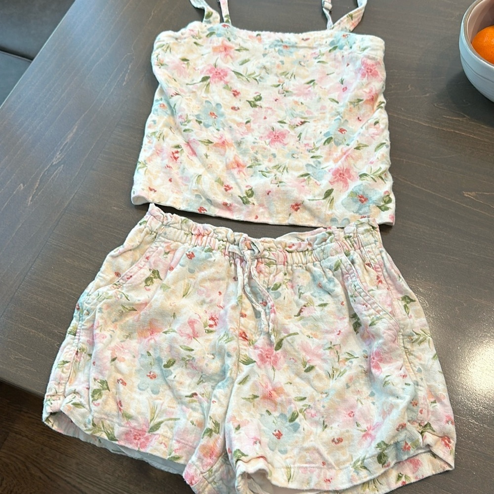 Abercrombie kids top and short set